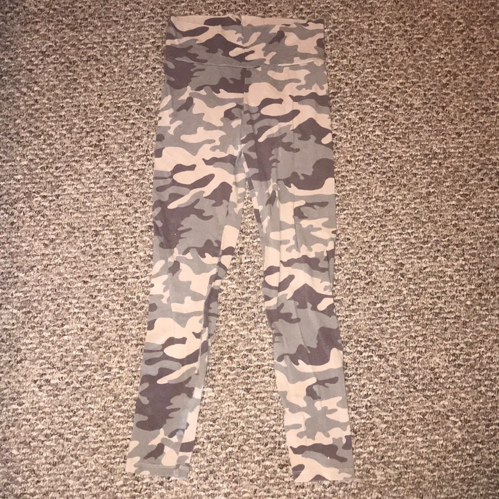 Charolette Russe Camo Leggings